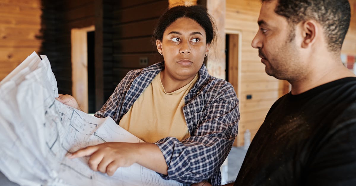 会议和展览：通过参加各种会议和展览推广业务。